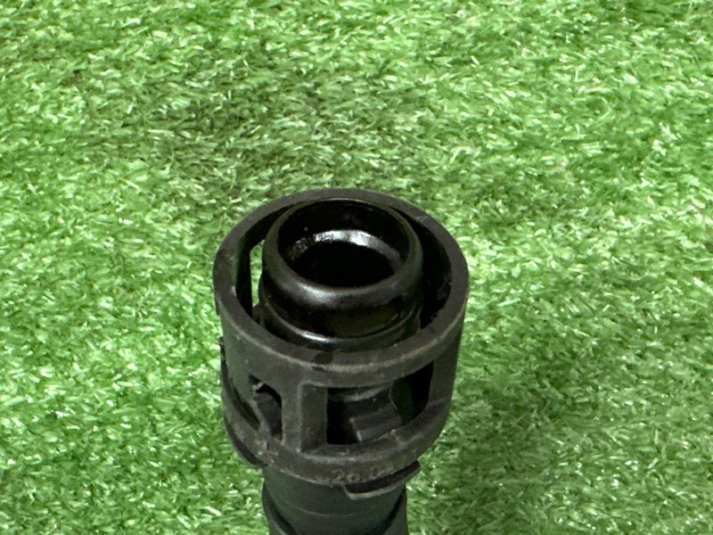 Трубка картерных газов Ford Kuga 2013 SUV