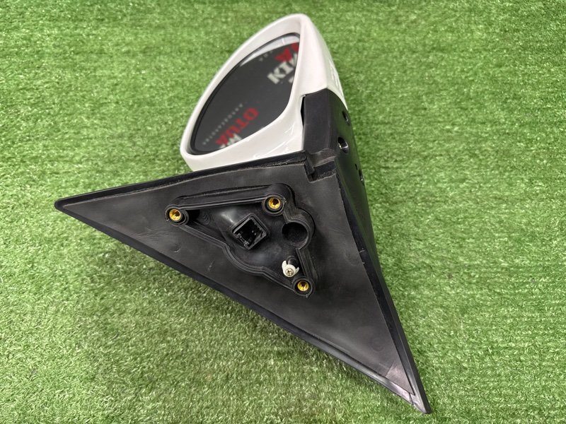 Зеркало заднего вида Hyundai Sonata 4