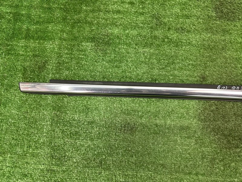 Уплотнитель стекла наружный(Бархотка) Хром Ford Kuga 2013 SUV