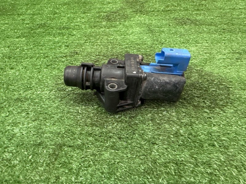 Клапан термостата Ford Kuga 2013 SUV