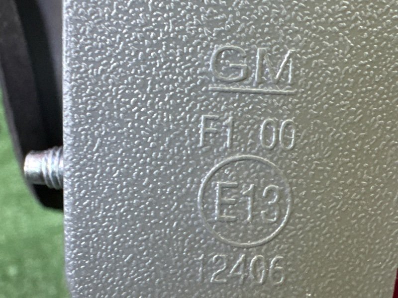 Фонарь в крышку багажника Chevrolet Cruze