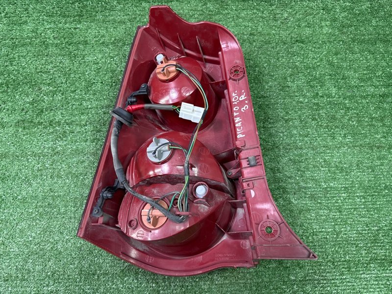 Фонарь в крыло Kia Picanto