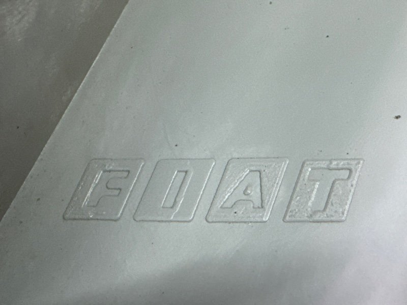 Фонарь в крышку багажника Fiat Albea