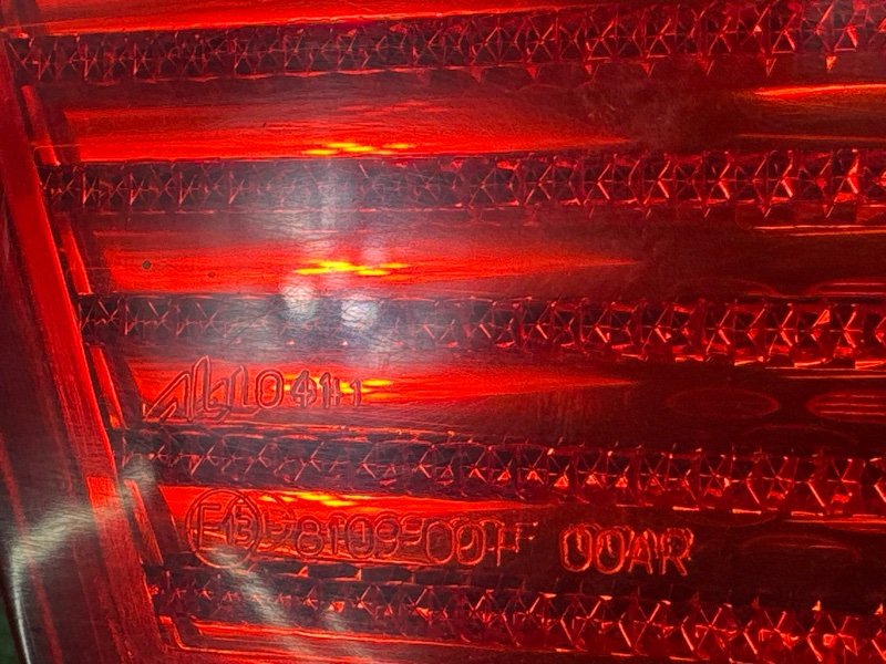 Фонарь в крышку багажника Fiat Albea