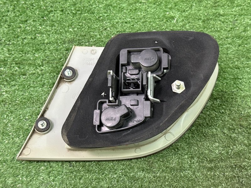 Фонарь в крышку багажника Fiat Albea