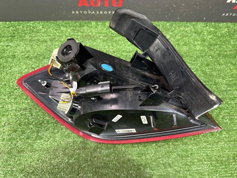 Фонарь в крыло Ford Fiesta