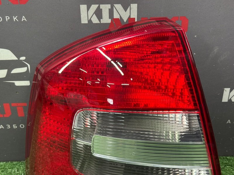 Фонарь в крыло Skoda Octavia A5