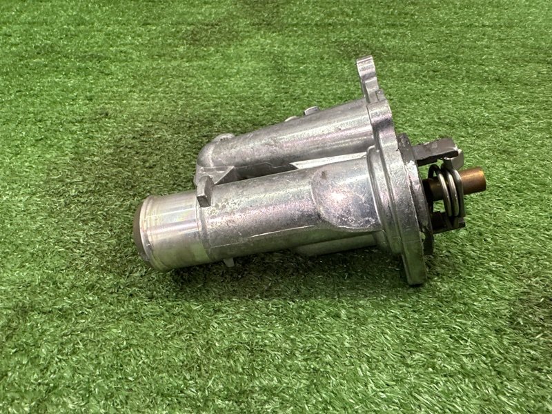 Корпус термостата Ford Kuga 2013 SUV