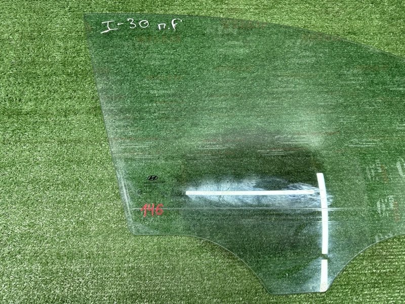 Стекло двери Hyundai i30