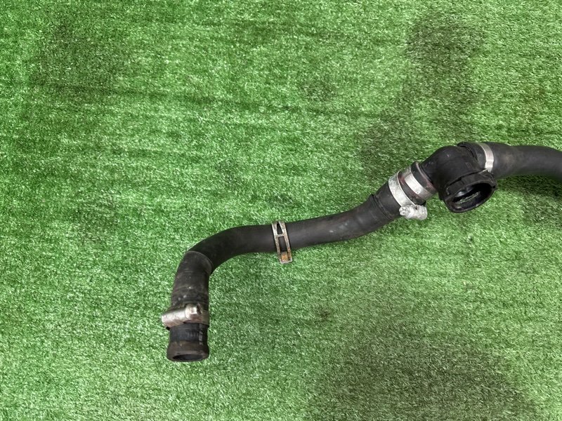 Шланг расширительного бачка Ford Kuga 2013 SUV