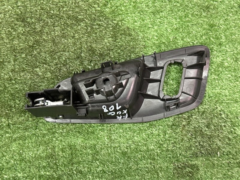 Ручка двери внутренняя Ford Kuga 2013 SUV