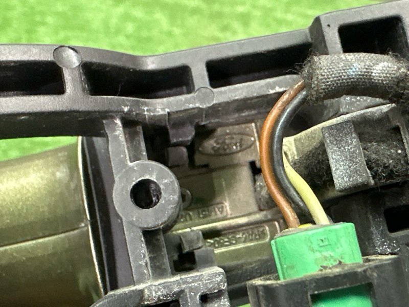 Ручка двери наружная в сборе Ford Kuga 2013 SUV