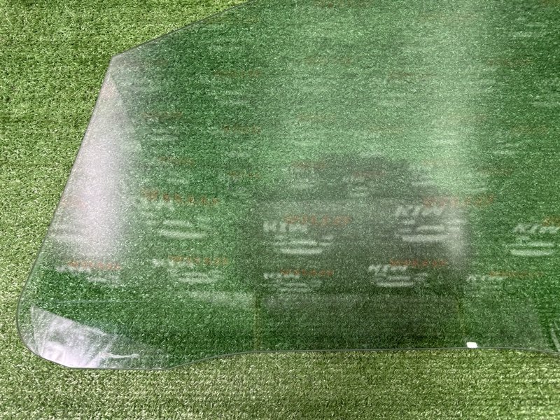 Стекло двери Ford C-Max