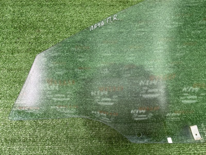 Стекло двери Chevrolet Lacetti