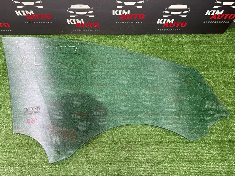 Стекло двери Ford Mondeo 4