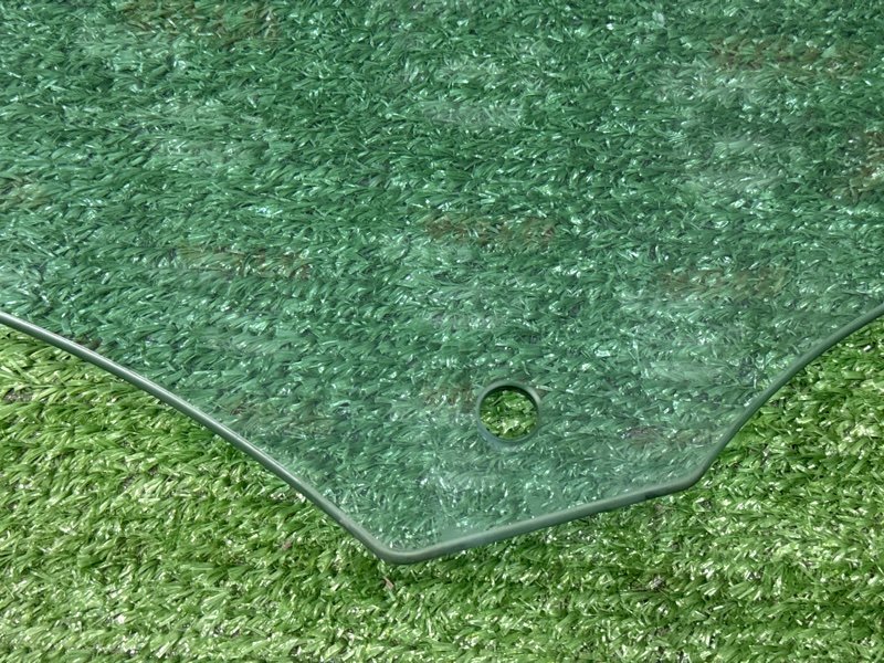 Стекло двери Ford Mondeo 4