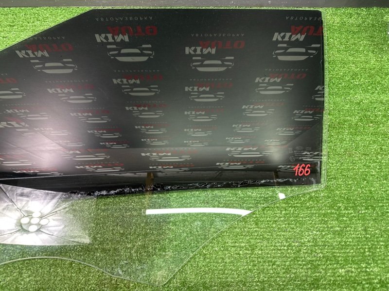 Стекло двери Kia Soul 2014 SW
