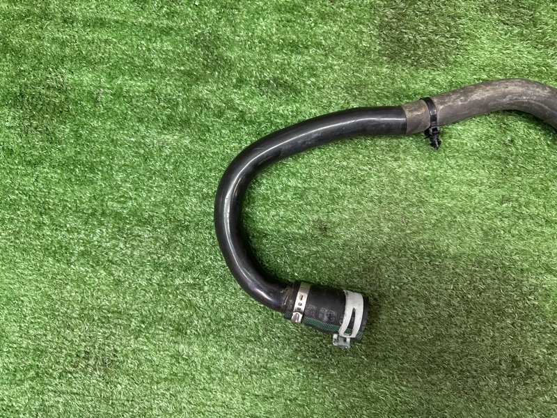 Патрубок картерных газов Ford Kuga 2013 SUV