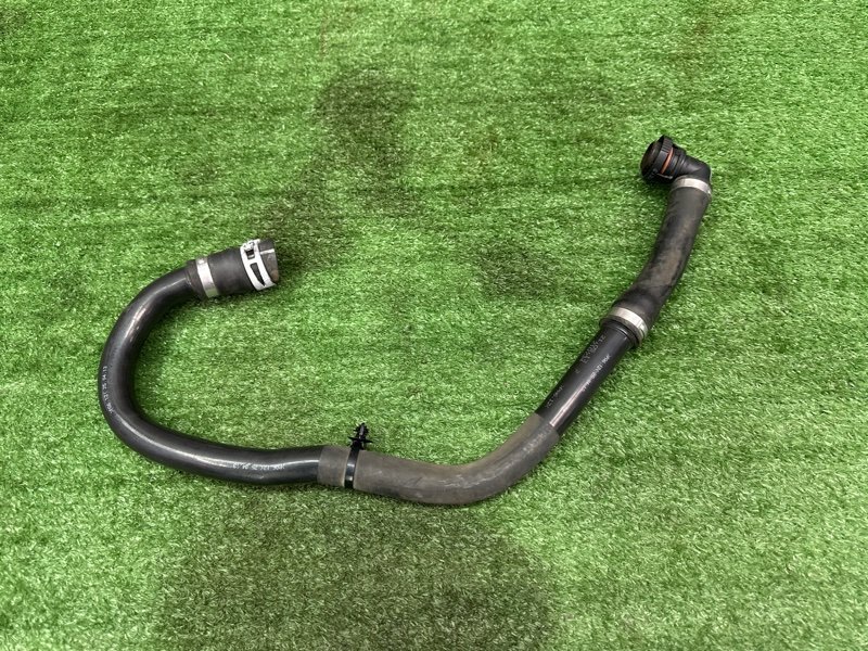 Патрубок картерных газов Ford Kuga 2013 SUV