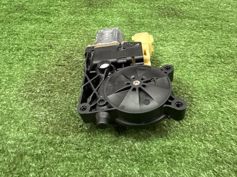 Мотор стеклоподъемника Ford Kuga 2013 SUV