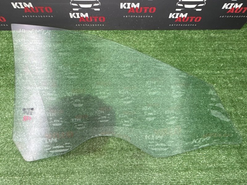 Стекло двери Chevrolet Cruze