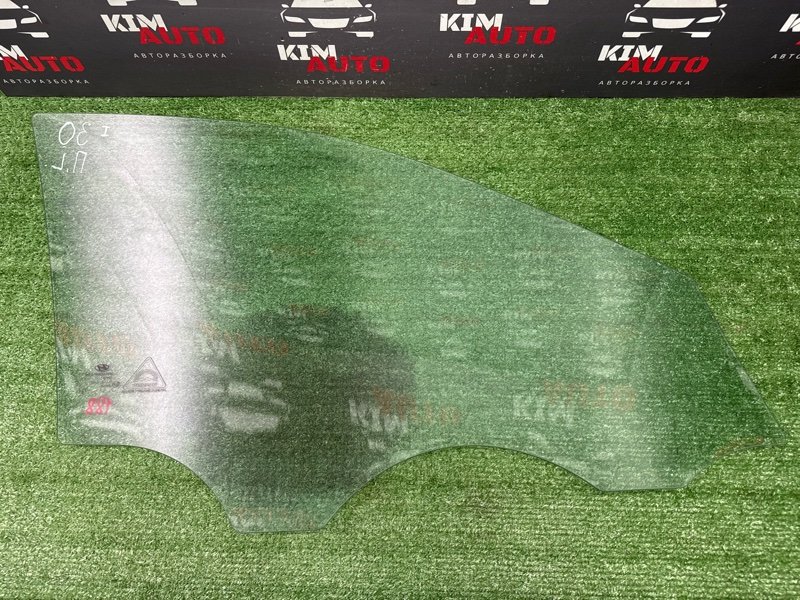 Стекло двери Hyundai i30