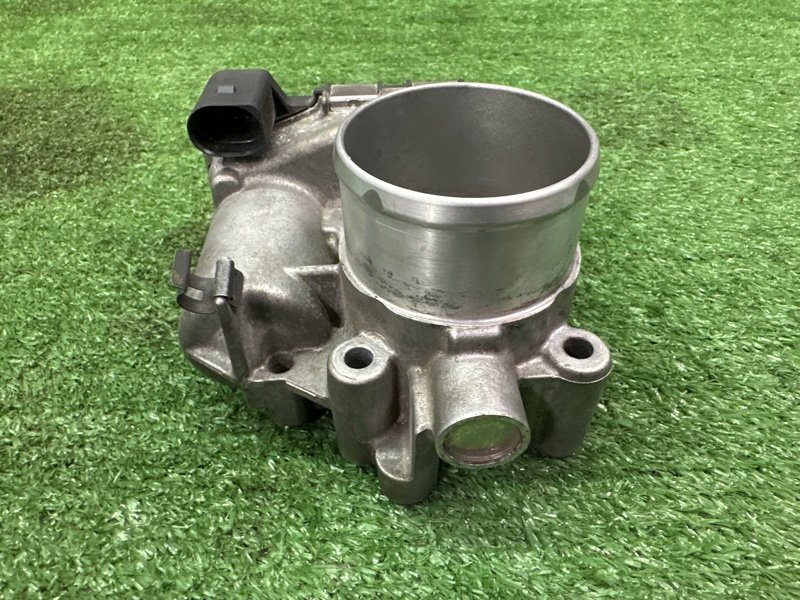 Дроссельная заслонка Ford Kuga 2013 SUV