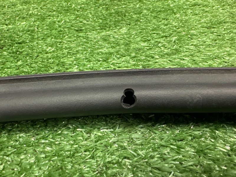 Уплотнитель двери Ford Kuga 2013 SUV