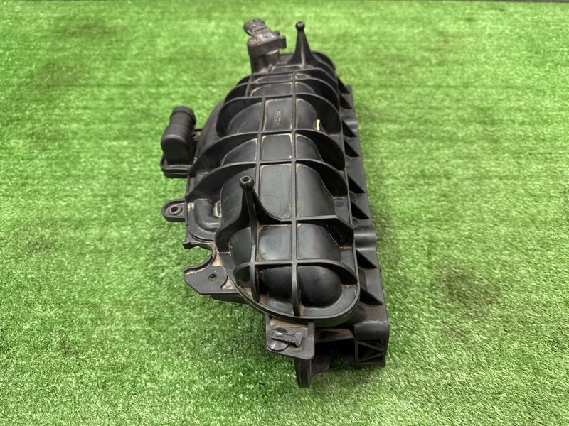 Коллектор впускной Ford Kuga 2013 SUV