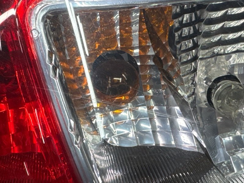 Фонарь Opel Corsa D