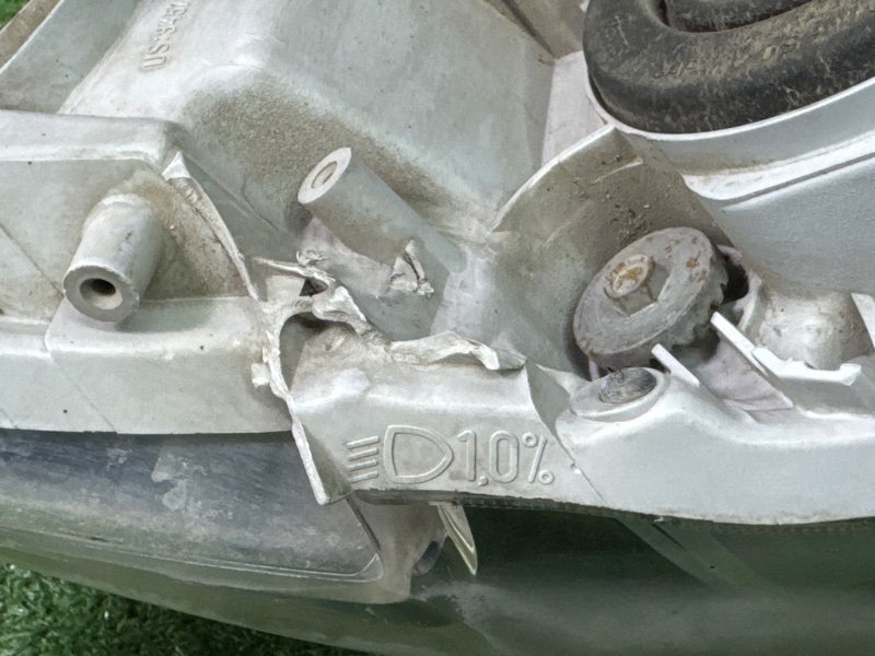 Фара Toyota Camry