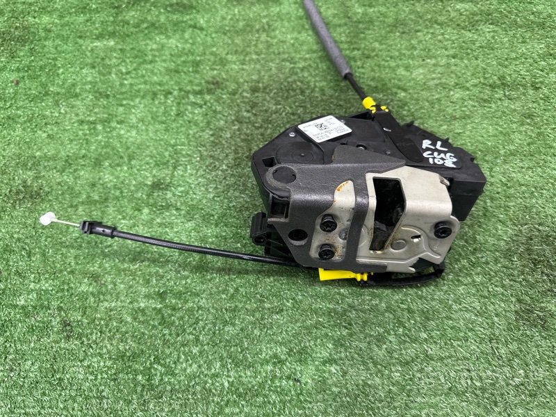 Замок двери Ford Kuga 2013 SUV