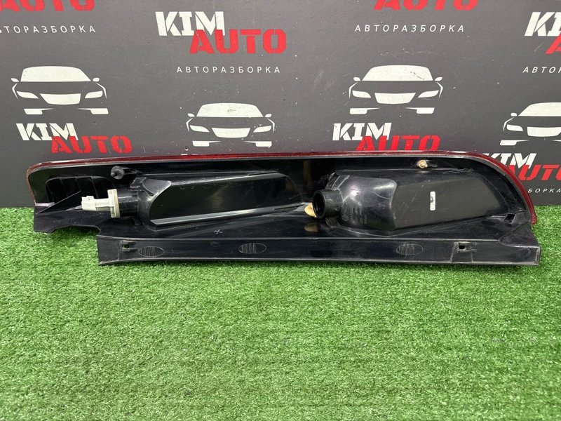 Фонарь в крыло Ford Focus 2