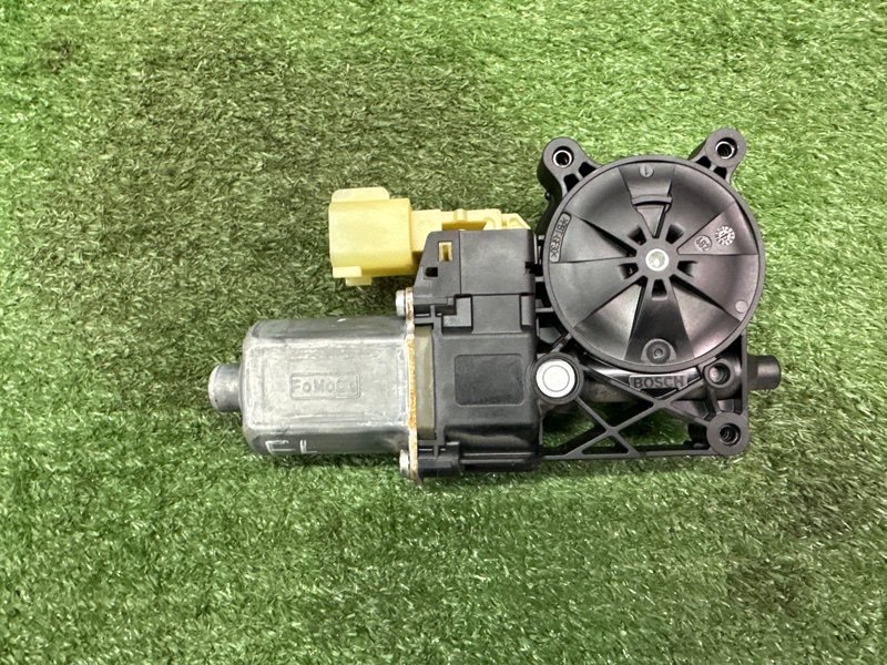 Мотор стеклоподъемника Ford Kuga 2013 SUV