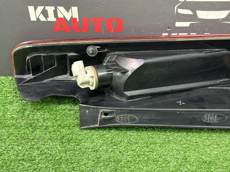 Фонарь в крыло Ford Focus 2