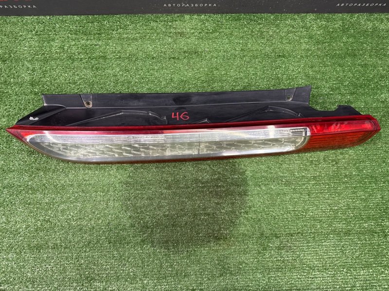 Фонарь в крыло Ford Focus 2