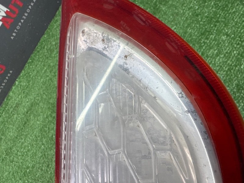 Фонарь в крыло Ford Focus 2
