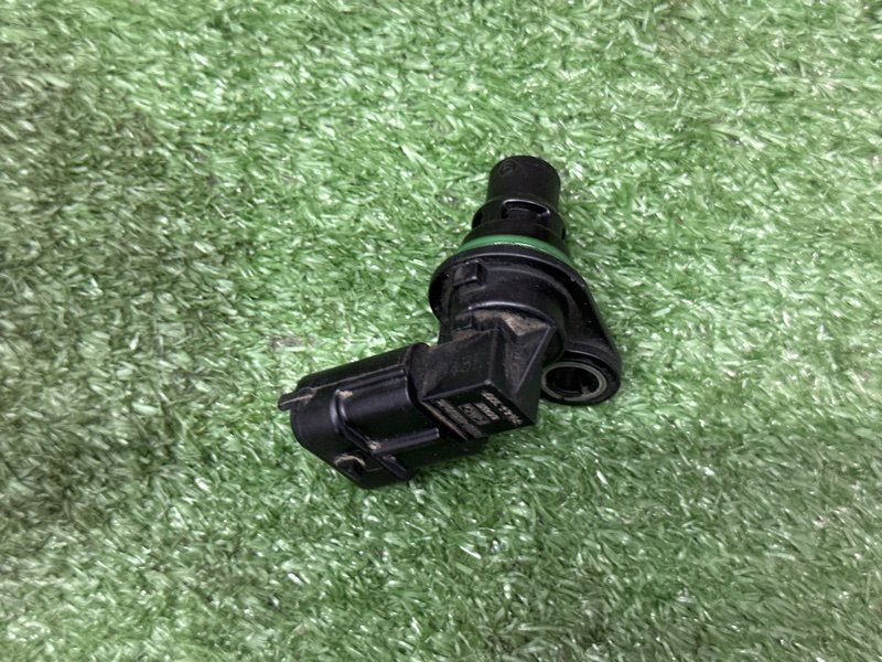 Датчик распредвала Ford Kuga 2013 SUV