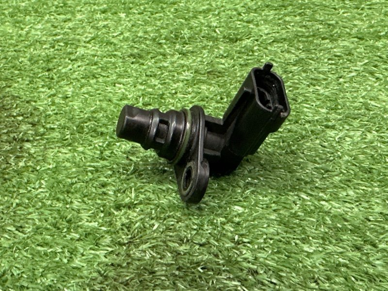 Датчик распредвала Ford Kuga 2013 SUV