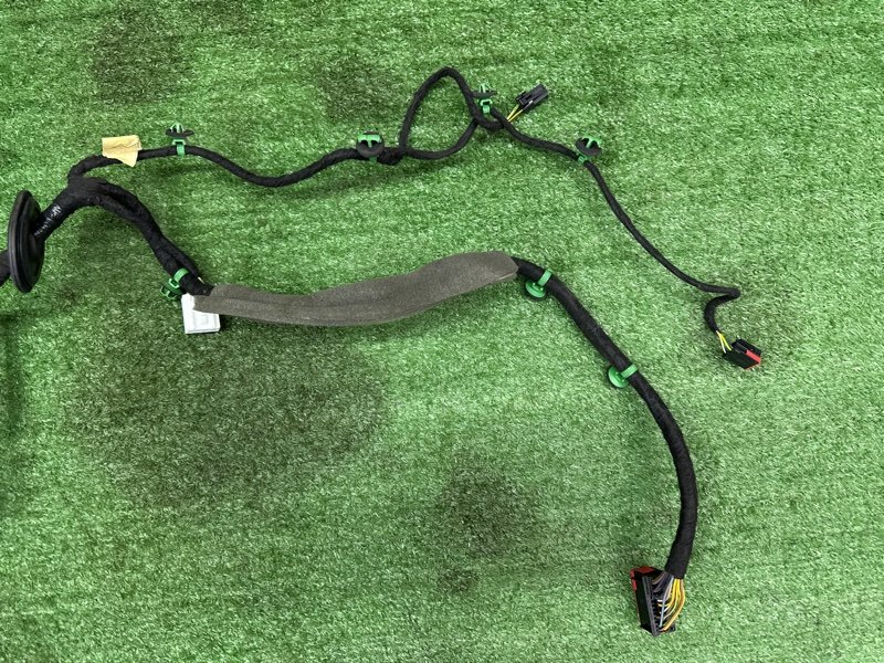 Проводка двери Ford Kuga 2013 SUV