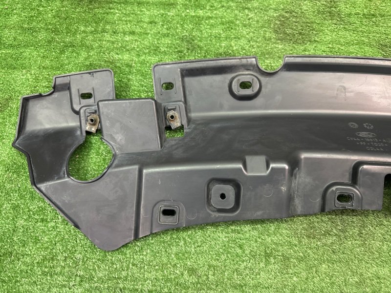 Накладка замка капота Ford Kuga 2013 SUV