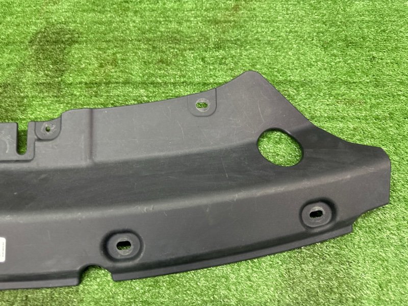 Накладка замка капота Ford Kuga 2013 SUV