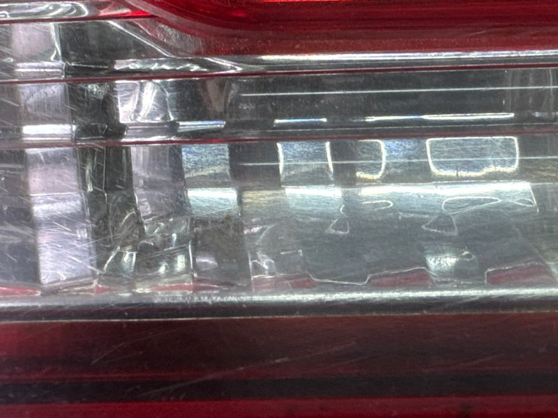 Фонарь в крышку багажника Honda Civic