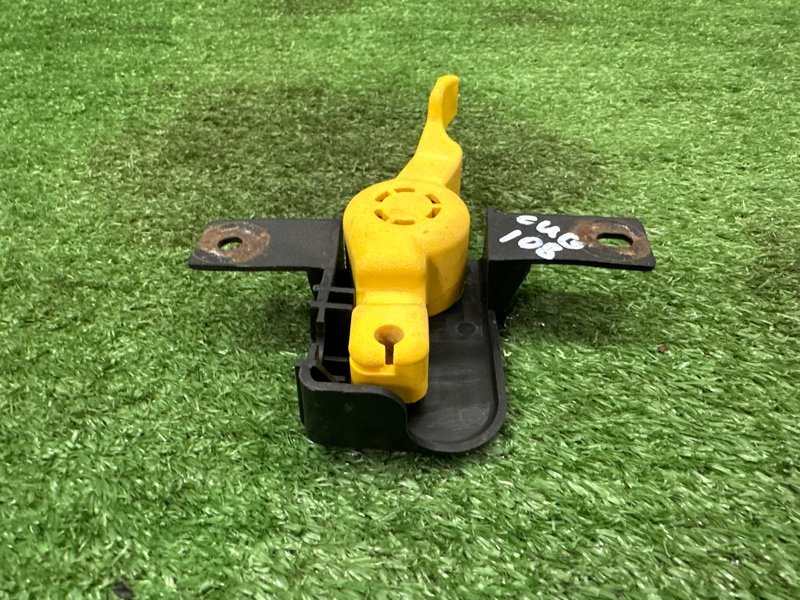 Ручка открывания капота Ford Kuga 2013 SUV