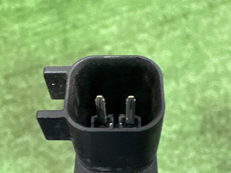 Замок капота Ford Kuga 2013 SUV