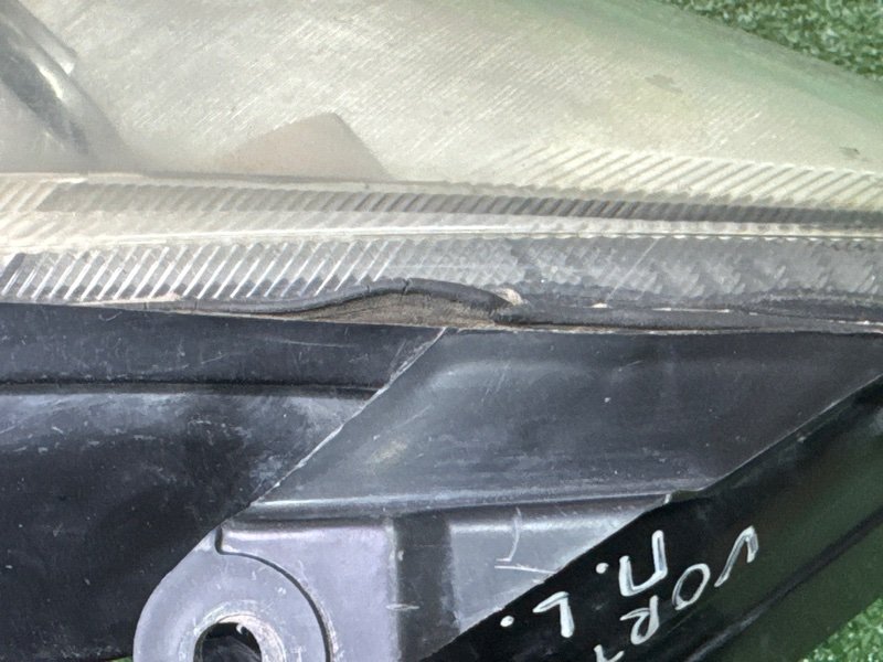 Фара Vortex Estina