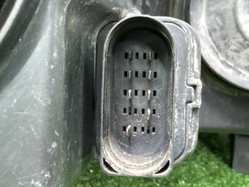 Фара Vortex Estina