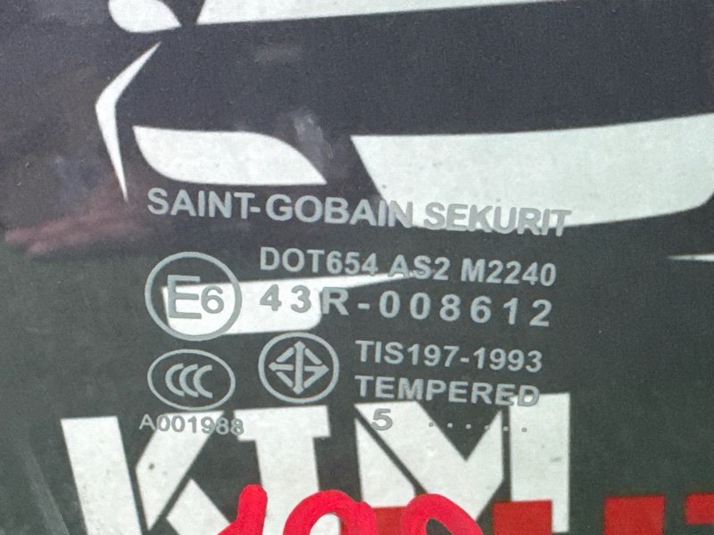Стекло двери mazda mazda 3
