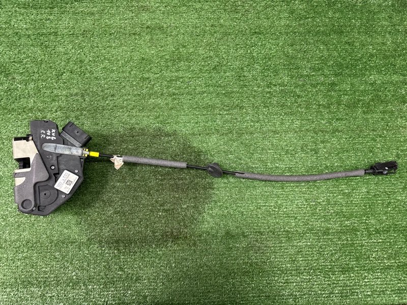 Замок двери Ford Kuga 2013 SUV