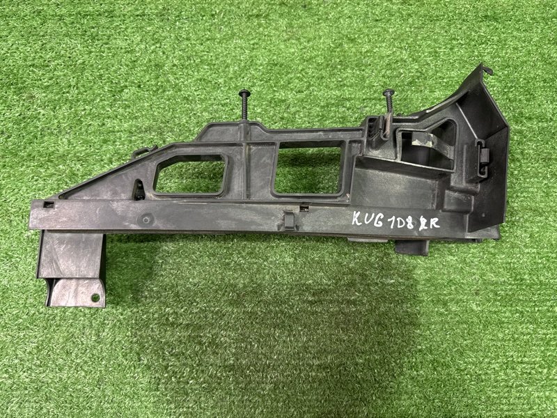 Кронштейн замка двери Ford Kuga 2013 SUV